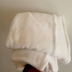 Fluffy White Throw Blanket